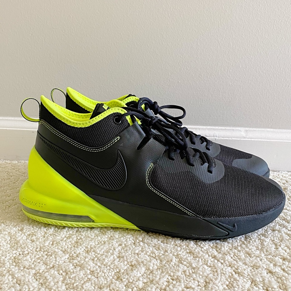 Nike air Max Impact